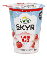 Magere yoghurt Skyr aardbei