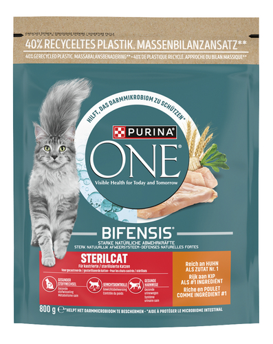 PURINA ONE Sterilcat kat met kip